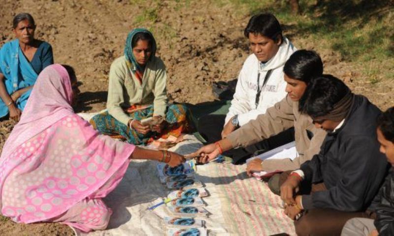 छिमेकी देश भारतमा माइक्रोफाइनान्सको अवस्था (रिपोर्टसहित)