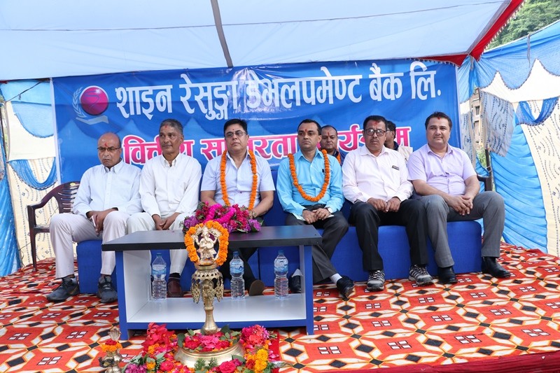 स्वदेशमै उद्यमी बन्न गभर्नरको आग्रह, भन्छन्- ‘विदेशको कमाई दिगो हुँदैन’