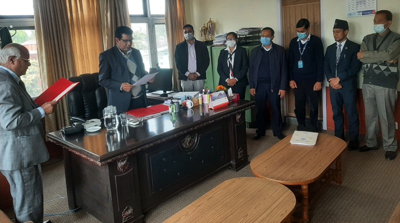 राष्ट्र उत्थान लघुवित्तका अध्यक्षले लिए पद तथा गोपनीयताको सपथ