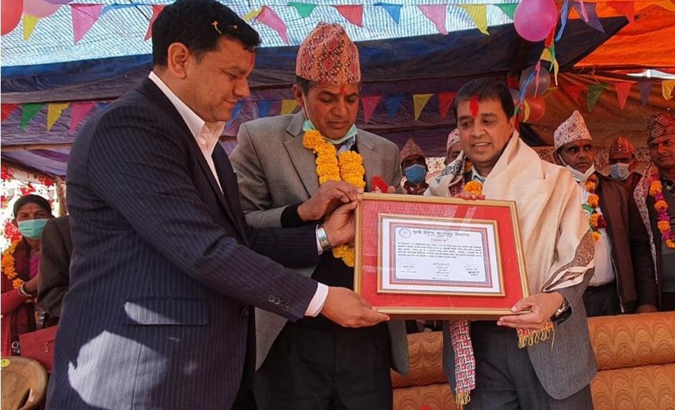 नेपाल उद्योग वाणिज्य महासङ्घका वरिष्ठ उपाध्यक्ष चन्द्रप्रसाद ढकाल सम्मानित
