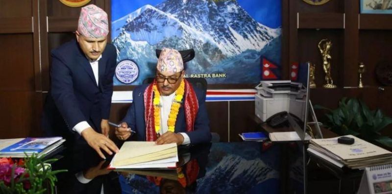 सर्वोच्चको फैसलाले राष्ट्र बैंकको स्वायत्तता जोगियोः गभर्नर अधिकारी