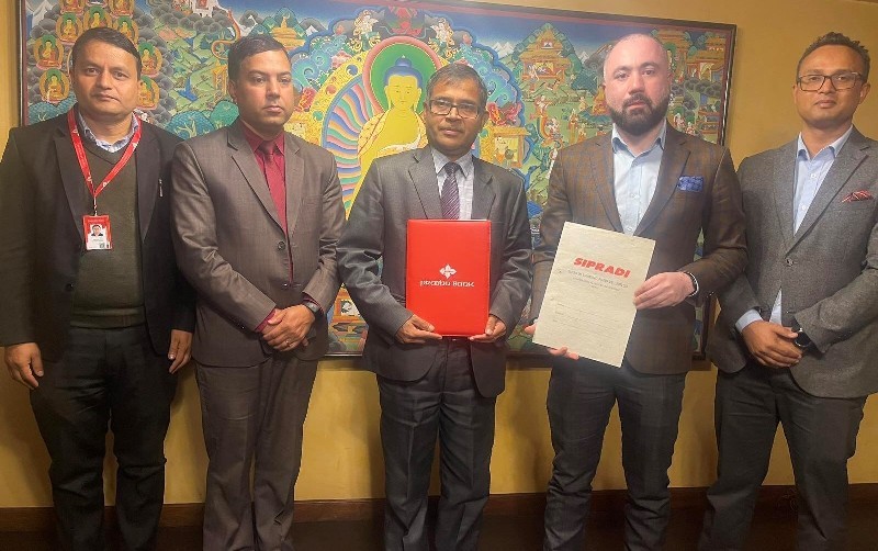 प्रभु बैंक र सिप्रदी ट्रेडिङबीच विद्युतीय सवारीसाधनमा लगानीसम्बन्धी सम्झौता