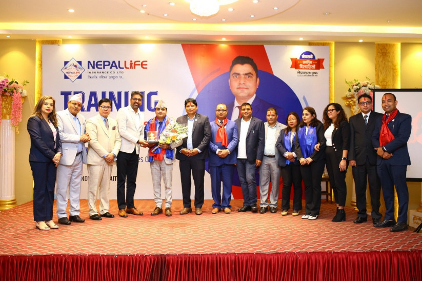 अन्तर्राष्ट्रिय प्रशिक्षकद्वारा नेपाल लाइफका ४ सय बढी अभिकर्ता प्रशिक्षित
