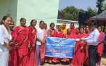 निर्धन उत्थान लघुबित्त जोगबुडा शाखाद्वारा बिमा क्षतिपुर्ति रकम बितरण