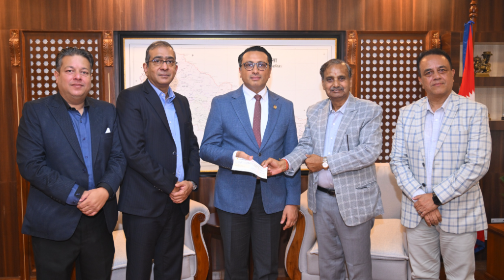 मारुती सिमेन्ट्सद्वारा प्रधानमन्त्री राहत कोषमा १ करोड ११ लाख रुपैयाँ सहयोग